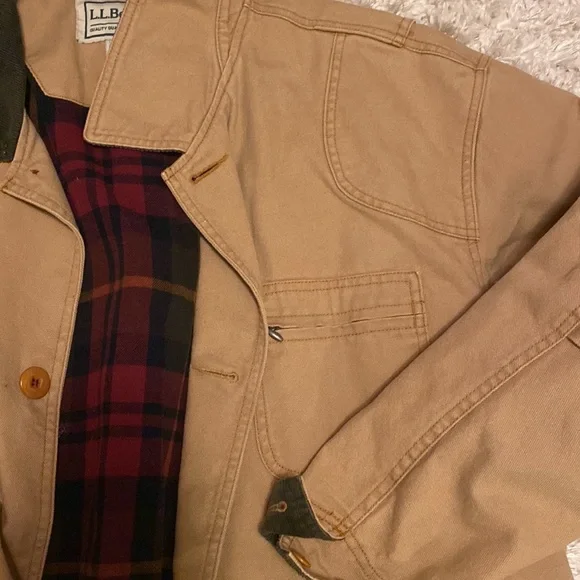 L.L. Bean coat - Picture 3 of 5